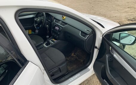 Skoda Octavia, 2014 год, 1 250 000 рублей, 4 фотография