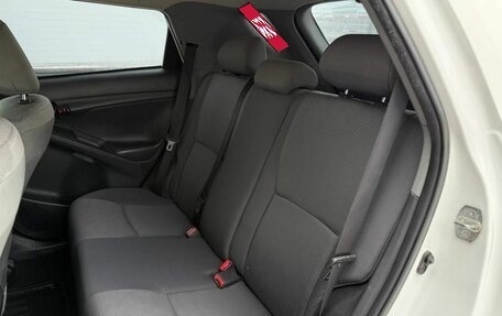 Toyota Matrix, 2010 год, 994 000 рублей, 13 фотография