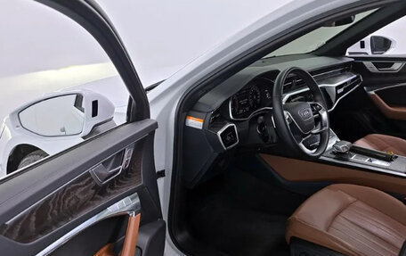 Audi A6, 2022 год, 5 450 000 рублей, 8 фотография