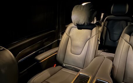 Mercedes-Benz V-Класс, 2019 год, 6 495 000 рублей, 9 фотография