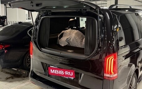 Mercedes-Benz V-Класс, 2019 год, 6 495 000 рублей, 5 фотография