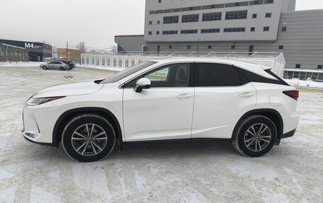 Lexus RX IV рестайлинг, 2021 год, 5 200 000 рублей, 3 фотография