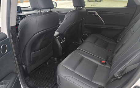 Lexus RX IV рестайлинг, 2021 год, 5 200 000 рублей, 9 фотография