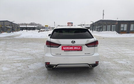 Lexus RX IV рестайлинг, 2021 год, 5 200 000 рублей, 2 фотография