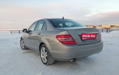 Mercedes-Benz C-Класс, 2007 год, 970 000 рублей, 3 фотография