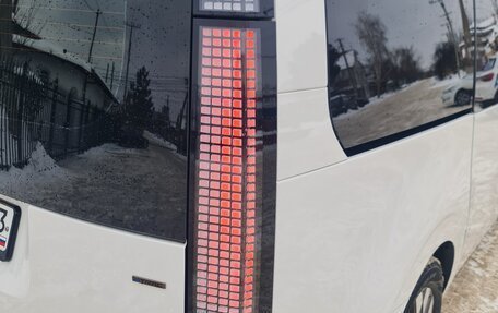 Hyundai Staria, 2022 год, 5 500 000 рублей, 7 фотография