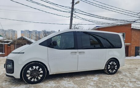 Hyundai Staria, 2022 год, 5 500 000 рублей, 8 фотография