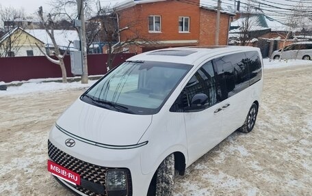 Hyundai Staria, 2022 год, 5 500 000 рублей, 10 фотография