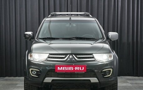 Mitsubishi Pajero Sport II рестайлинг, 2013 год, 1 827 000 рублей, 2 фотография