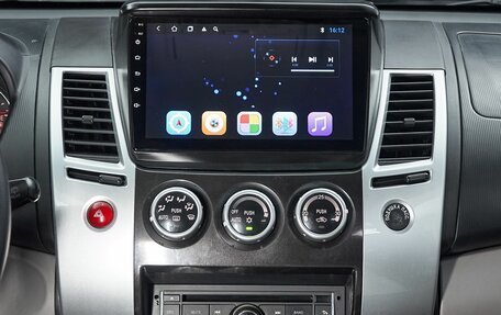 Mitsubishi Pajero Sport II рестайлинг, 2013 год, 1 827 000 рублей, 15 фотография