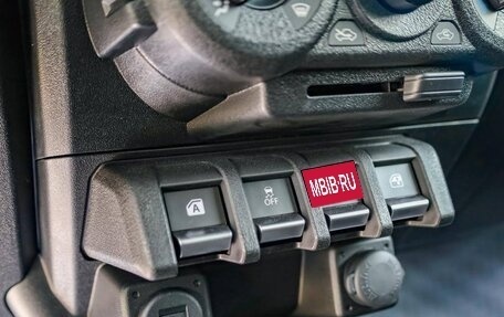 Suzuki Jimny, 2025 год, 2 540 000 рублей, 16 фотография