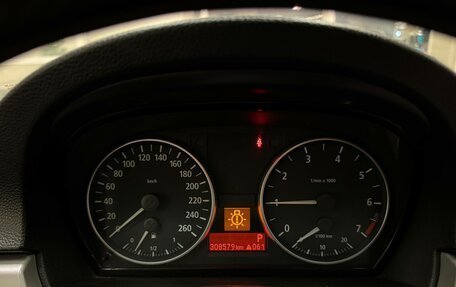 BMW 3 серия, 2005 год, 850 000 рублей, 11 фотография