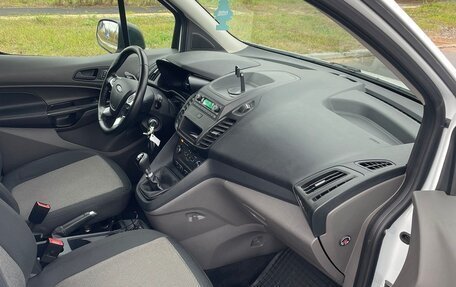 Ford Tourneo Connect II рестайлинг, 2020 год, 1 930 000 рублей, 2 фотография