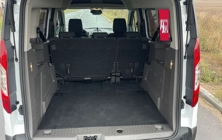 Ford Tourneo Connect II рестайлинг, 2020 год, 1 930 000 рублей, 4 фотография