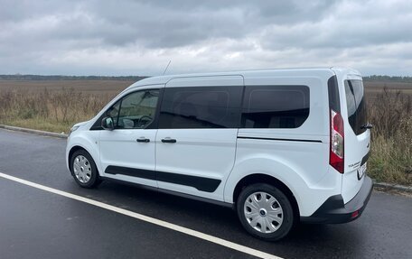 Ford Tourneo Connect II рестайлинг, 2020 год, 1 930 000 рублей, 8 фотография