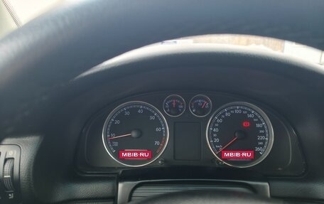 Volkswagen Passat B5+ рестайлинг, 2002 год, 490 000 рублей, 5 фотография