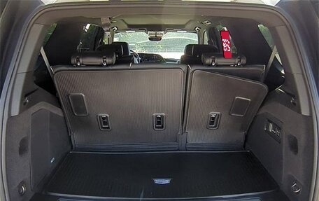 Cadillac Escalade V, 2024 год, 12 100 000 рублей, 12 фотография