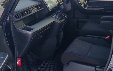 Honda Stepwgn IV, 2016 год, 1 930 000 рублей, 5 фотография