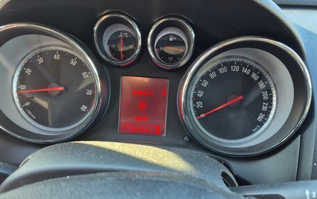 Opel Astra J, 2011 год, 680 000 рублей, 10 фотография