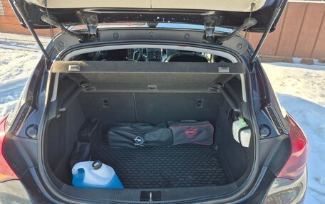 Opel Astra J, 2011 год, 680 000 рублей, 13 фотография