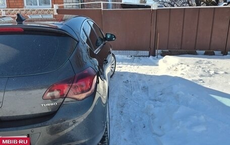 Opel Astra J, 2011 год, 680 000 рублей, 17 фотография