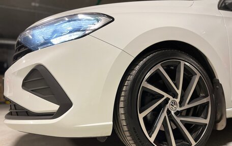 Volkswagen Polo VI (EU Market), 2021 год, 1 890 000 рублей, 21 фотография