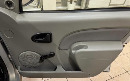 Renault Logan I, 2007 год, 340 000 рублей, 16 фотография