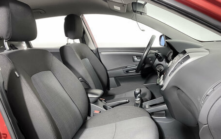 KIA cee'd I рестайлинг, 2010 год, 567 000 рублей, 13 фотография