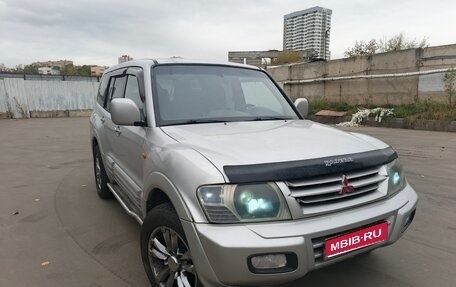 Mitsubishi Pajero III рестайлинг, 2002 год, 799 999 рублей, 1 фотография