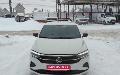 Volkswagen Polo VI (EU Market), 2021 год, 1 800 000 рублей, 1 фотография