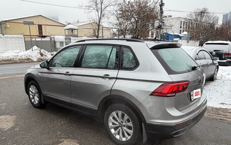 Volkswagen Tiguan II, 2021 год, 2 530 000 рублей, 4 фотография