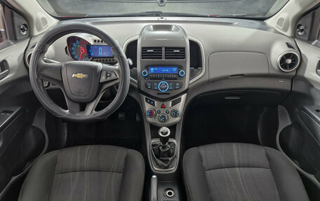 Chevrolet Aveo III, 2015 год, 520 000 рублей, 13 фотография