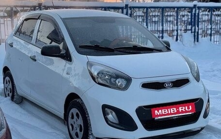 KIA Picanto II, 2011 год, 750 000 рублей, 2 фотография