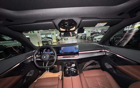 BMW 5 серия, 2024 год, 15 фотография