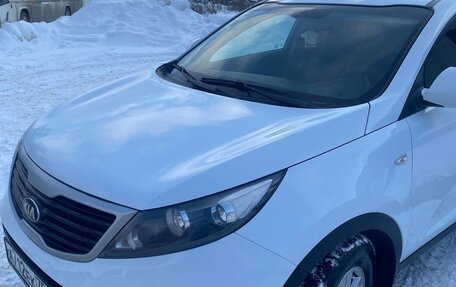 KIA Sportage III, 2013 год, 1 100 000 рублей, 2 фотография