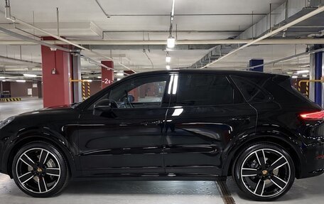 Porsche Cayenne III, 2019 год, 8 290 000 рублей, 2 фотография