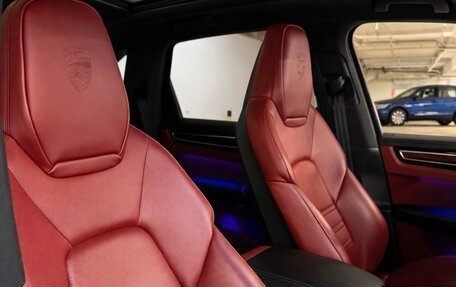 Porsche Cayenne III, 2019 год, 8 290 000 рублей, 10 фотография