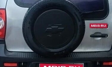 Chevrolet Niva I рестайлинг, 2011 год, 300 000 рублей, 5 фотография