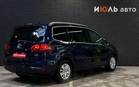 Volkswagen Sharan II, 2011 год, 1 420 000 рублей, 5 фотография