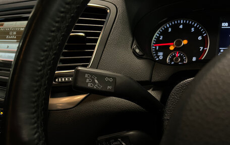 Volkswagen Sharan II, 2011 год, 1 420 000 рублей, 16 фотография