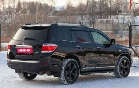 Toyota Highlander III, 2010 год, 1 950 000 рублей, 10 фотография