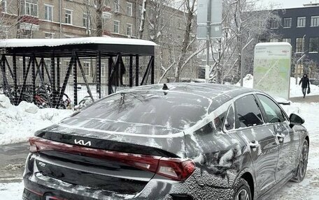 KIA K5, 2022 год, 3 300 000 рублей, 6 фотография