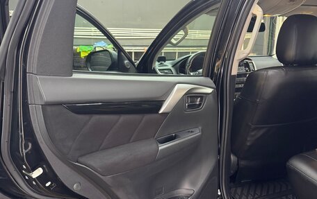 Mitsubishi Pajero Sport III рестайлинг, 2019 год, 3 500 000 рублей, 5 фотография