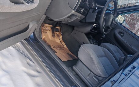 KIA Sportage IV рестайлинг, 2003 год, 470 000 рублей, 17 фотография