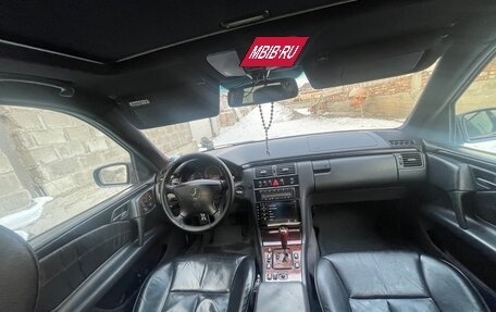 Mercedes-Benz E-Класс, 2000 год, 590 000 рублей, 10 фотография