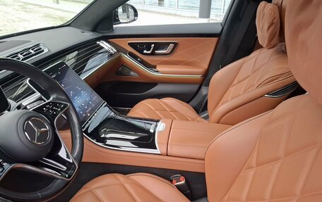 Mercedes-Benz Maybach S-Класс, 2022 год, 14 000 000 рублей, 15 фотография