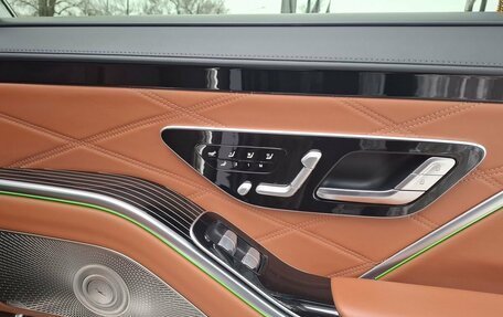 Mercedes-Benz Maybach S-Класс, 2022 год, 14 000 000 рублей, 23 фотография