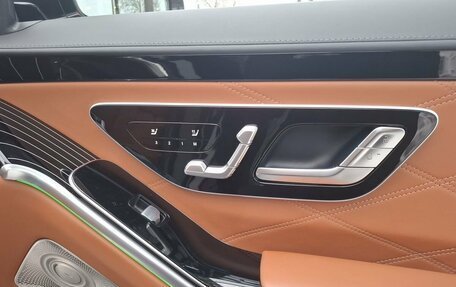 Mercedes-Benz Maybach S-Класс, 2022 год, 14 000 000 рублей, 20 фотография