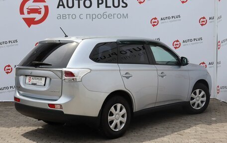 Mitsubishi Outlander III рестайлинг 3, 2013 год, 1 480 000 рублей, 2 фотография
