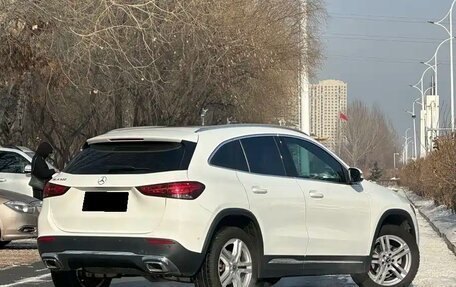 Mercedes-Benz GLA, 2022 год, 2 491 000 рублей, 4 фотография